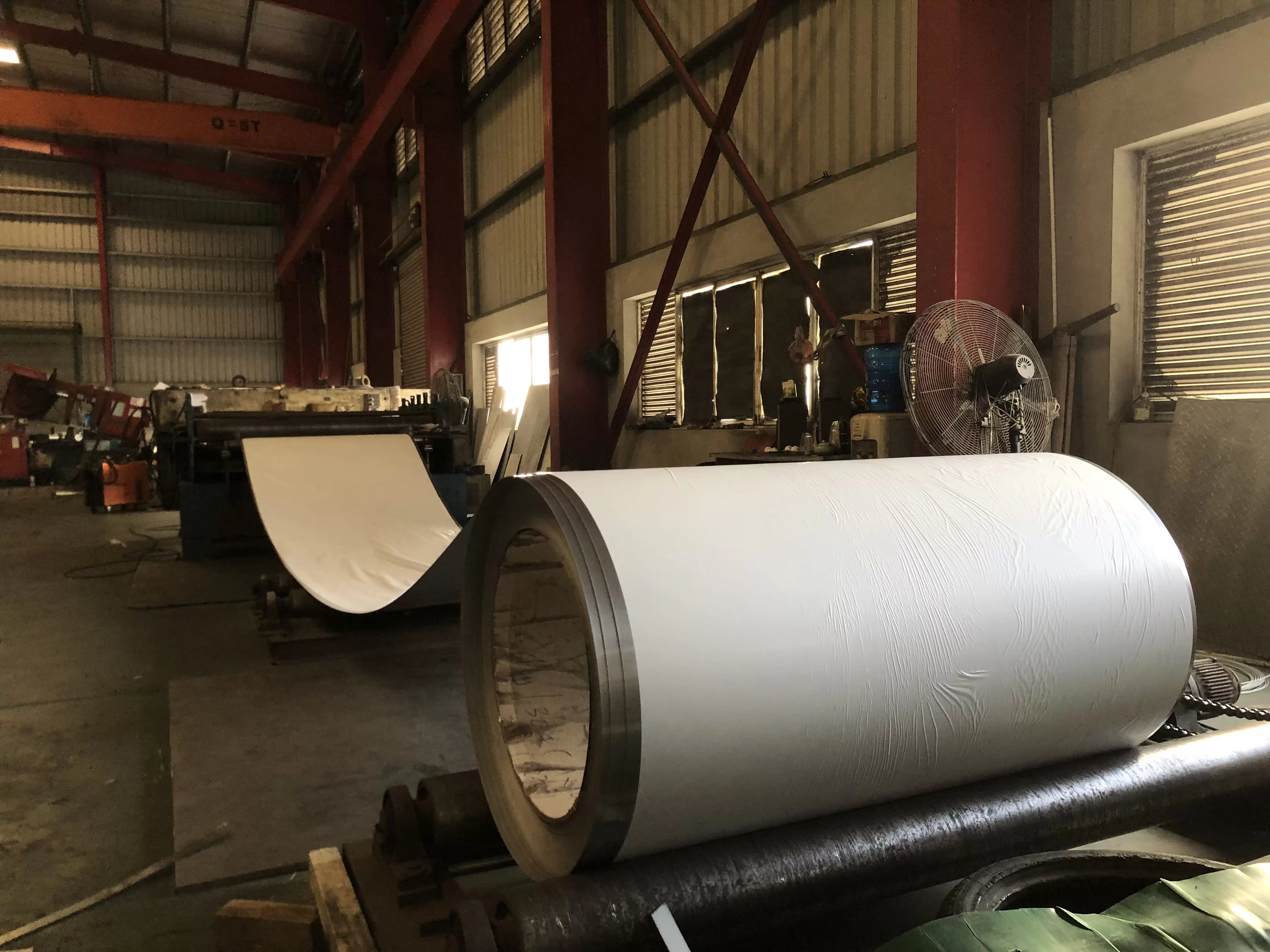 Gia Công Cắt Tấm Bằng Dàn Máy Cắt